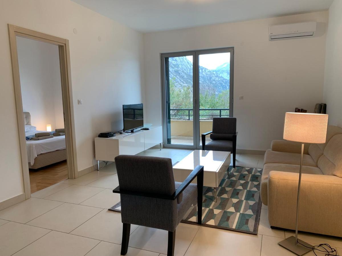 Lavender Bay Apartment B23 Котор Екстериор снимка