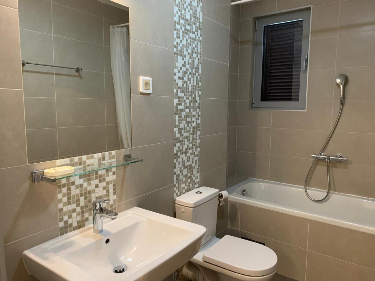 Lavender Bay Apartment B23 Котор Екстериор снимка